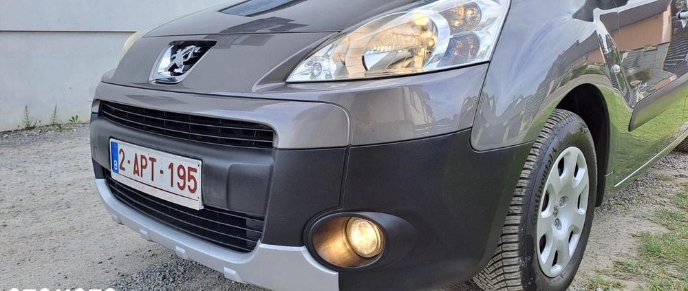 Peugeot Partner cena 24900 przebieg: 148000, rok produkcji 2010 z Krosno Odrzańskie małe 781
